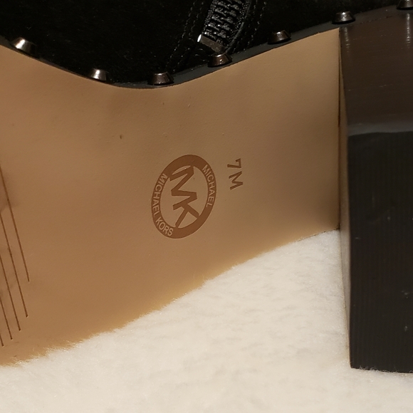 Michael Kors Suede black studded booties - Picture 7 of 11